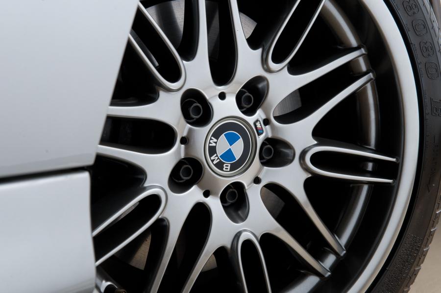  BMW M5 2002 года  (фото 4 из 6)